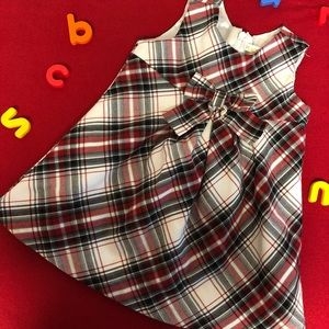 Little girls plaid dress with bow